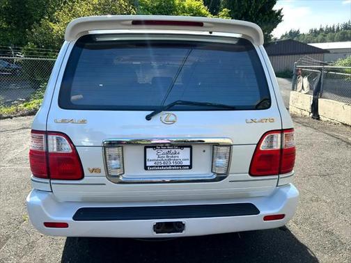 2003 Lexus LX 470 Base