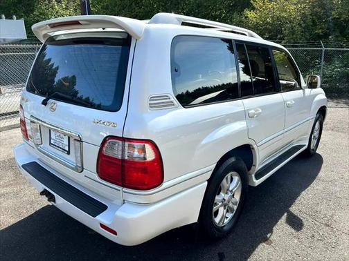 2003 Lexus LX 470 Base