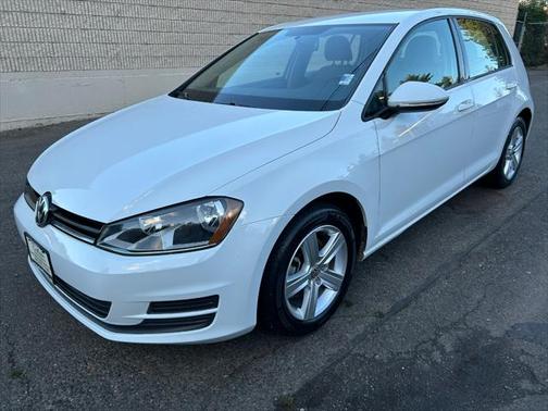 2015 Volkswagen Golf DSG TDI S