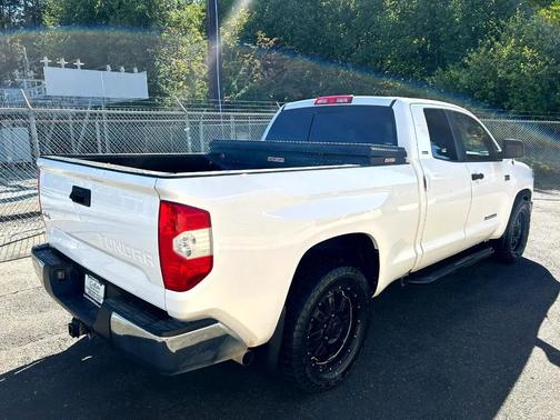 2019 Toyota Tundra SR5