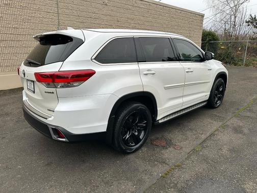 2019 Toyota Highlander Hybrid Limited