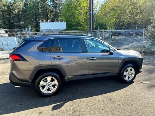 2021 Toyota RAV4 Hybrid LE