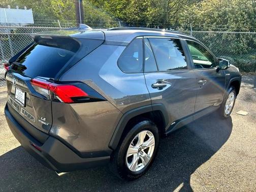 2021 Toyota RAV4 Hybrid LE