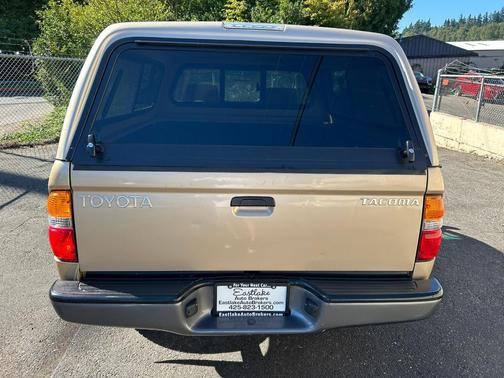 2001 Toyota Tacoma Base