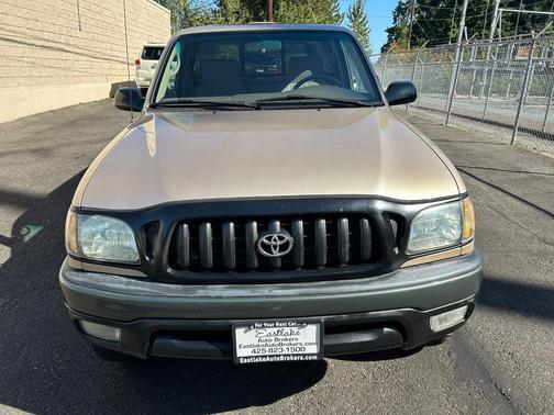 2001 Toyota Tacoma Base