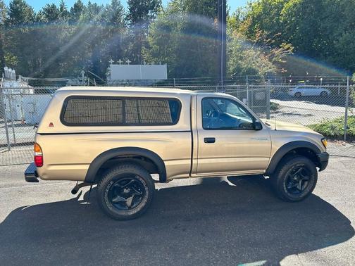 2001 Toyota Tacoma Base
