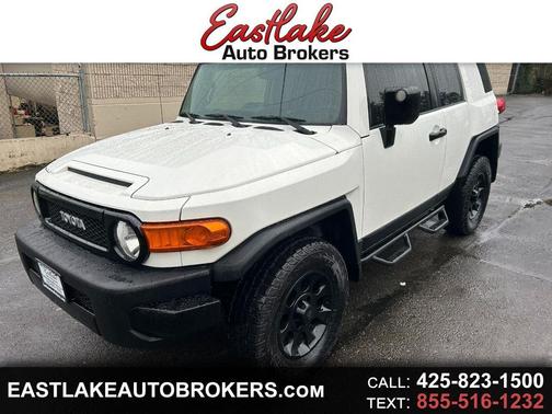2011 Toyota FJ Cruiser Base