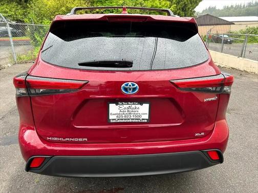 2021 Toyota Highlander Hybrid XLE
