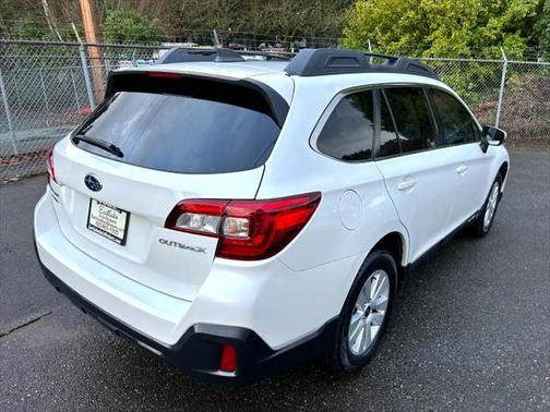2018 Subaru Outback 2.5i Premium