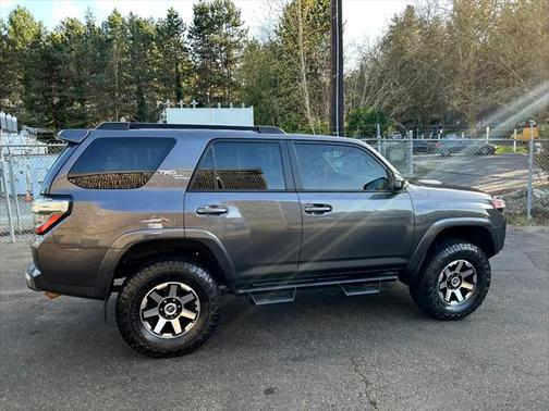 2021 Toyota 4Runner TRD Off Road