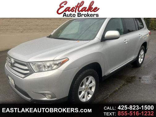 2012 Toyota Highlander SE