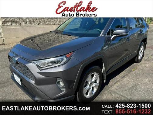 2020 Toyota RAV4 Hybrid XLE