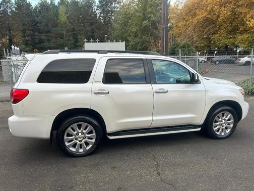 2014 Toyota Sequoia Platinum