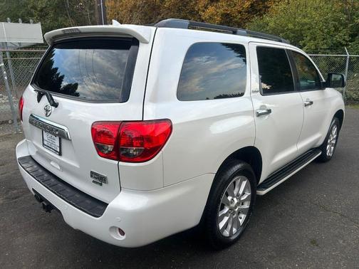2014 Toyota Sequoia Platinum