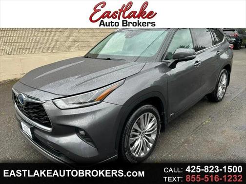2023 Toyota Highlander Hybrid Platinum