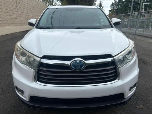 2016 Toyota Highlander Hybrid Platinum