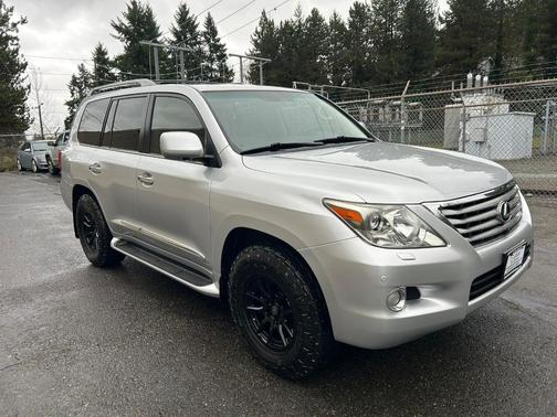 2010 Lexus LX 570 Base