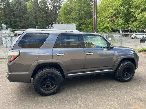 Magnetic Gray Metallic 2015 Toyota 4Runner Limited