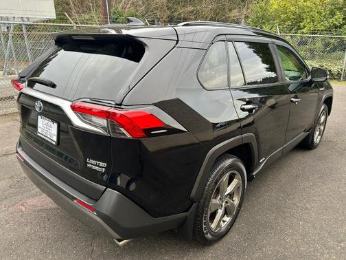 2020 Toyota RAV4 Hybrid Limited