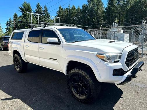 2017 Toyota Tacoma SR5