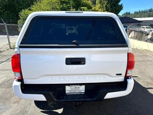 2017 Toyota Tacoma SR5