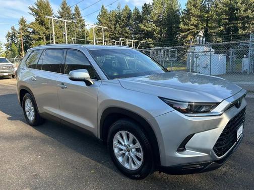 Celestial Silver Metallic 2024 Toyota Grand Highlander Hybrid XLE