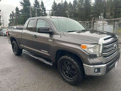2016 Toyota Tundra SR5
