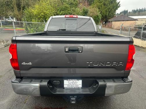 2016 Toyota Tundra SR5