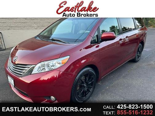 2013 Toyota Sienna XLE
