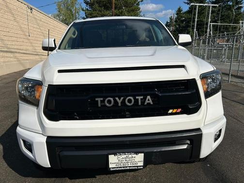 2014 Toyota Tundra SR5