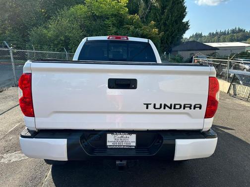 2014 Toyota Tundra SR5