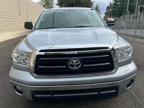 2012 Toyota Tundra Grade