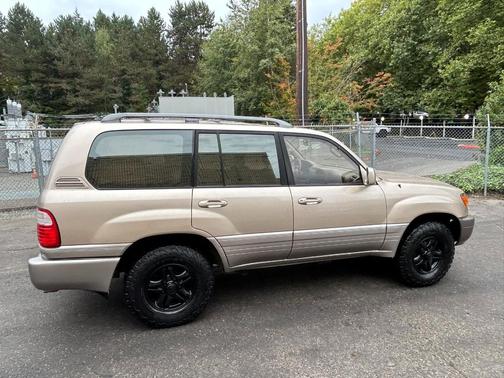 1998 Lexus LX 470 Base
