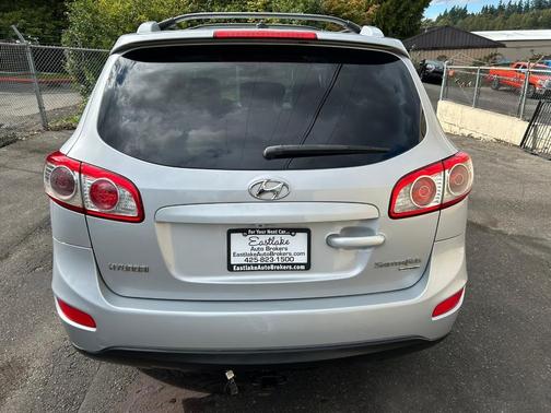 2010 Hyundai SANTA FE SE
