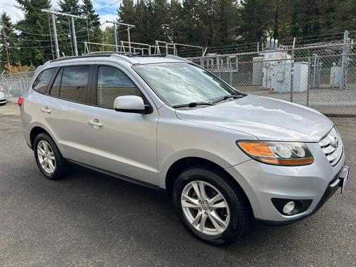 2010 Hyundai SANTA FE SE