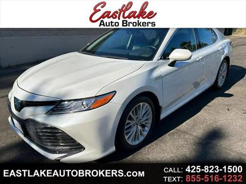 2018 Toyota Camry Hybrid XLE