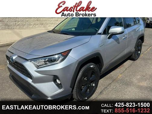 Silver Sky Metallic 2021 Toyota RAV4 Hybrid XLE Premium