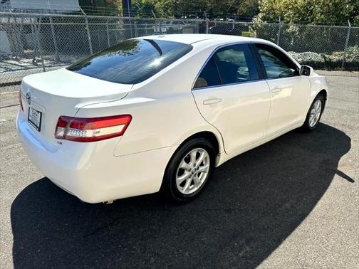 2010 Toyota Camry SE