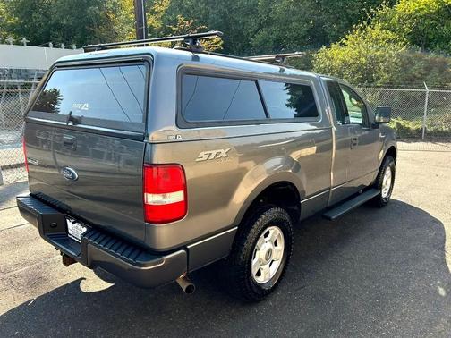 2004 Ford F-150 STX