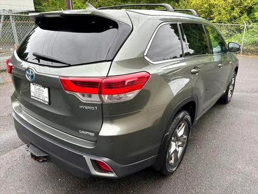 2017 Toyota Highlander Hybrid Platinum