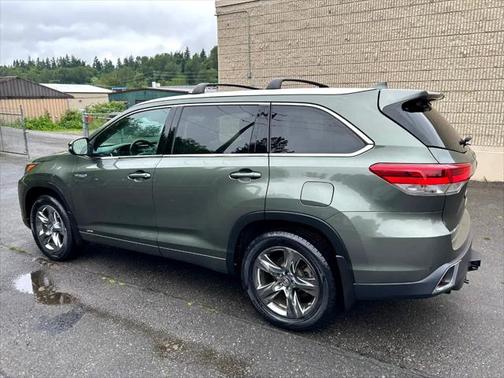 2017 Toyota Highlander Hybrid Platinum