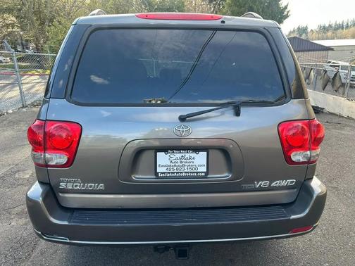 2006 Toyota Sequoia SR5