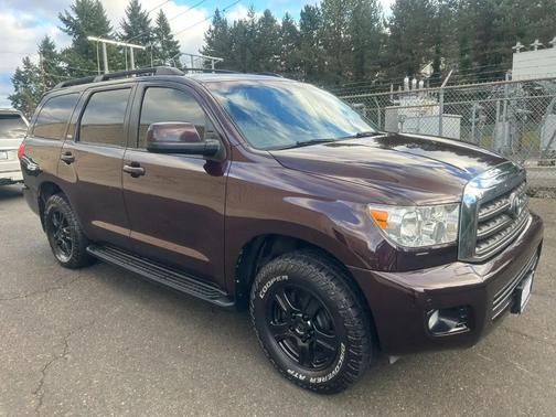 2016 Toyota Sequoia SR5