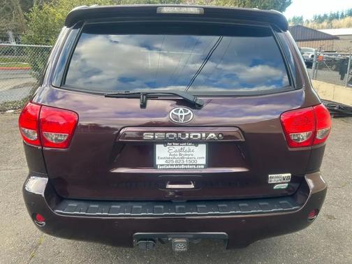 2016 Toyota Sequoia SR5