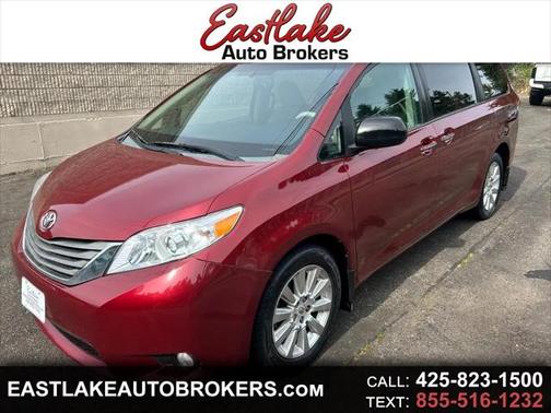 2011 Toyota Sienna XLE