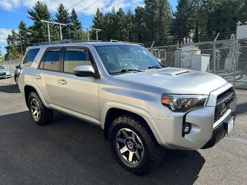 2023 Toyota 4Runner TRD Off Road