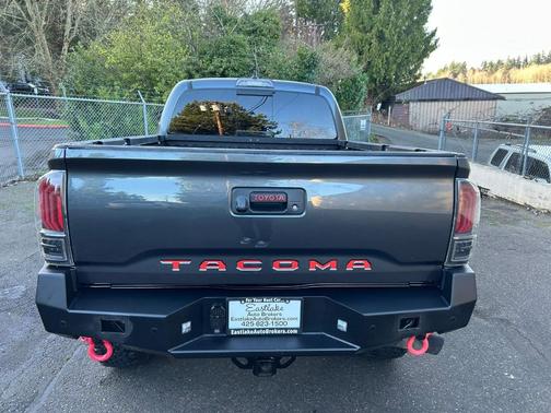 2020 Toyota Tacoma TRD Sport