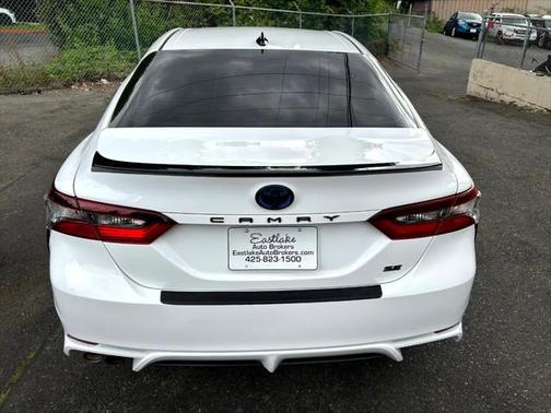 2022 Toyota Camry SE