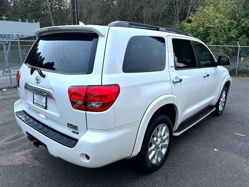 2016 Toyota Sequoia Platinum