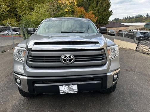 2015 Toyota Tundra SR5